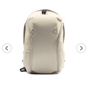 PEAK DESIGN EVERYDAY BACKPACK 15L ZIP V2 // BONE